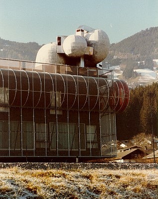 Wohnwolke auf Dach.jpg